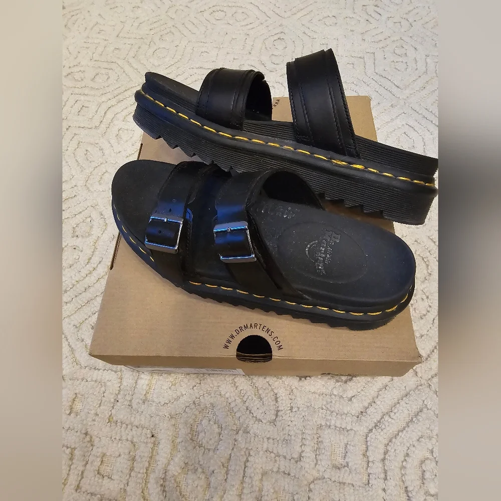 Dr Matrens Myle's Brando Slide Sandals - Picture 1 of 4
